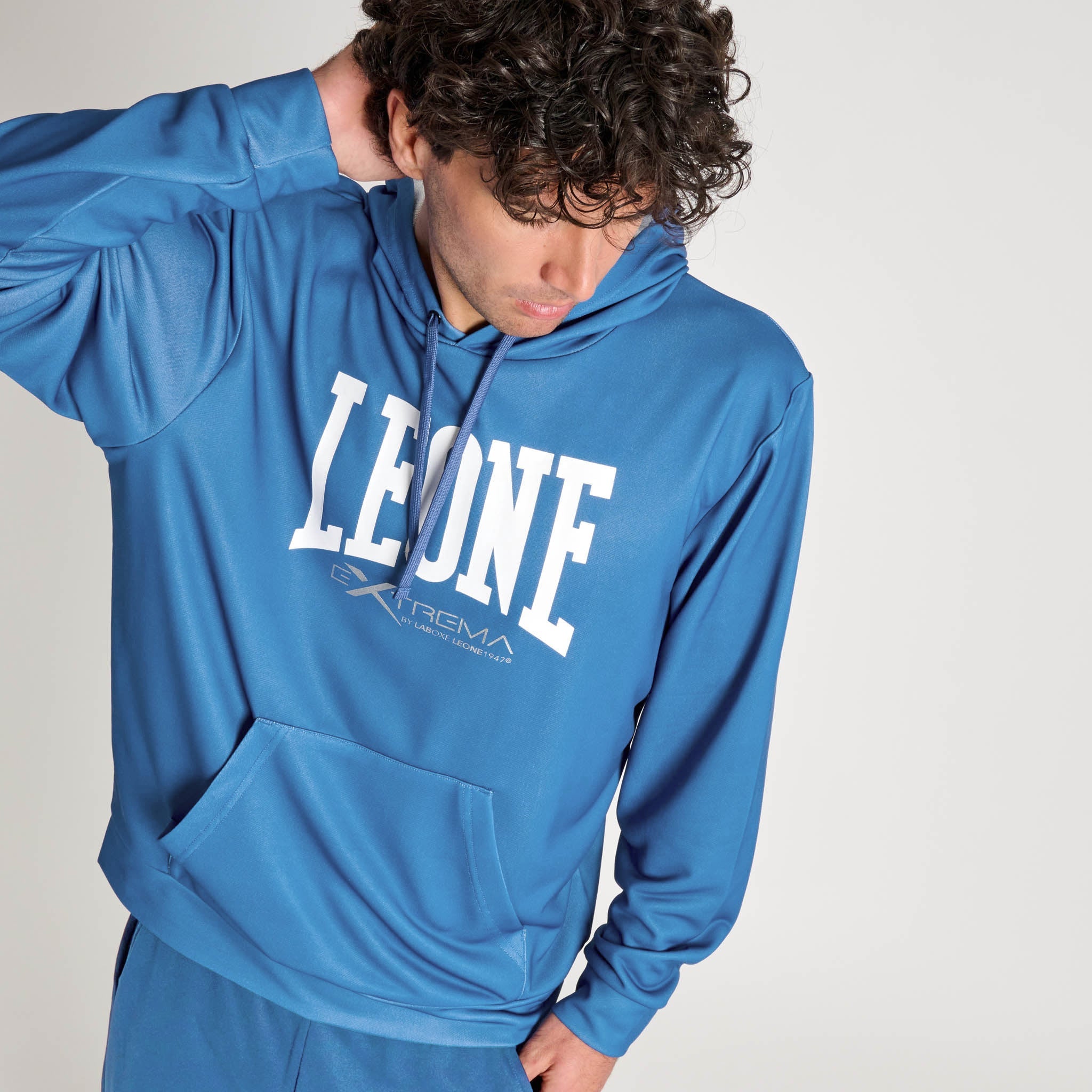 LIGHTWEIGHT HOODED SWEATSHIRT LOGO