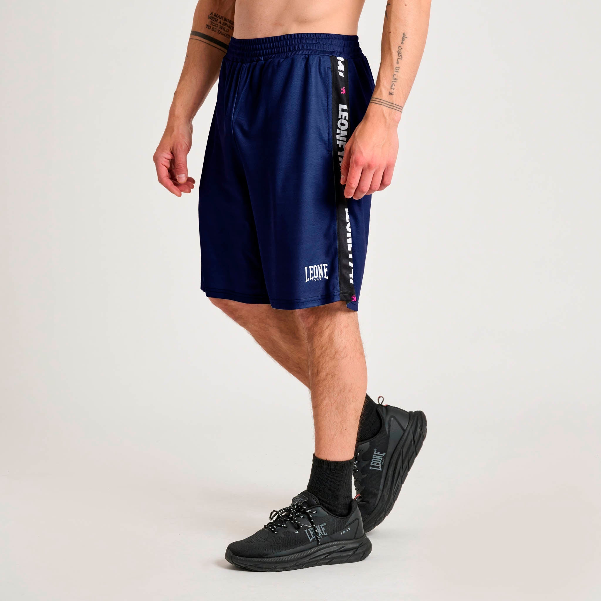 STRIPE 47 SHORTS