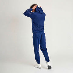 LIGHTWEIGHT CLASSIC HOODED SWEATSHIRT