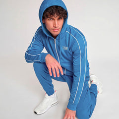 LIGHTWEIGHT CLASSIC HOODED SWEATSHIRT
