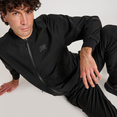 LIGHTWEIGHT BLACK LION SWEATSHIRT