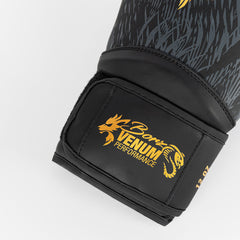 Venum x Chimaev Wild Borz Boxhandschuhe Schwarz