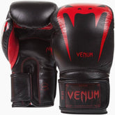Boxhandschuhe Boxen Venum Giant 3.0 Schwarz-Rot