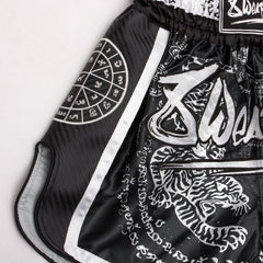 Kick-Thai Shorts 8 Weapons Carbon Sak Yant Tigers