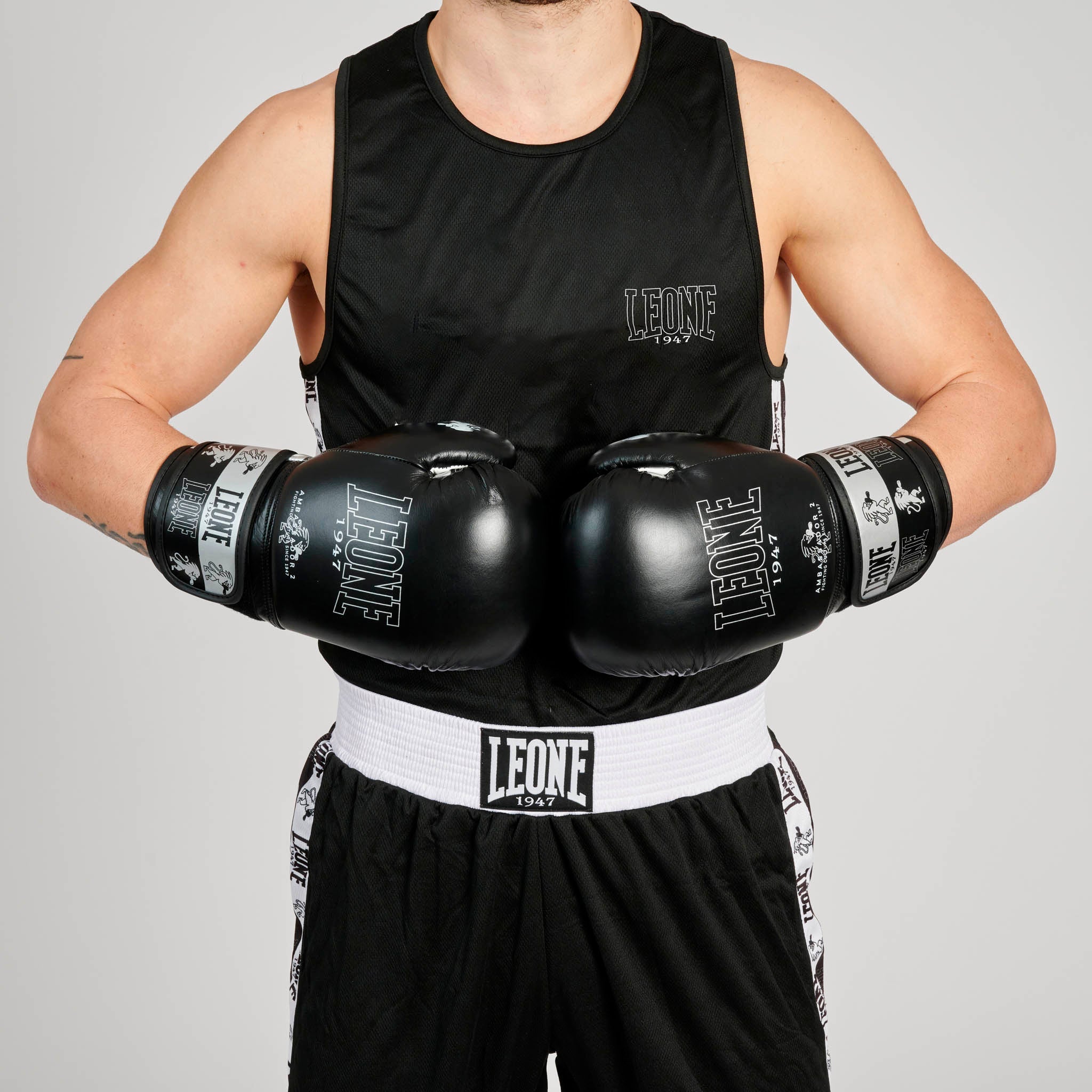 ICONIC BOXING SINGLET