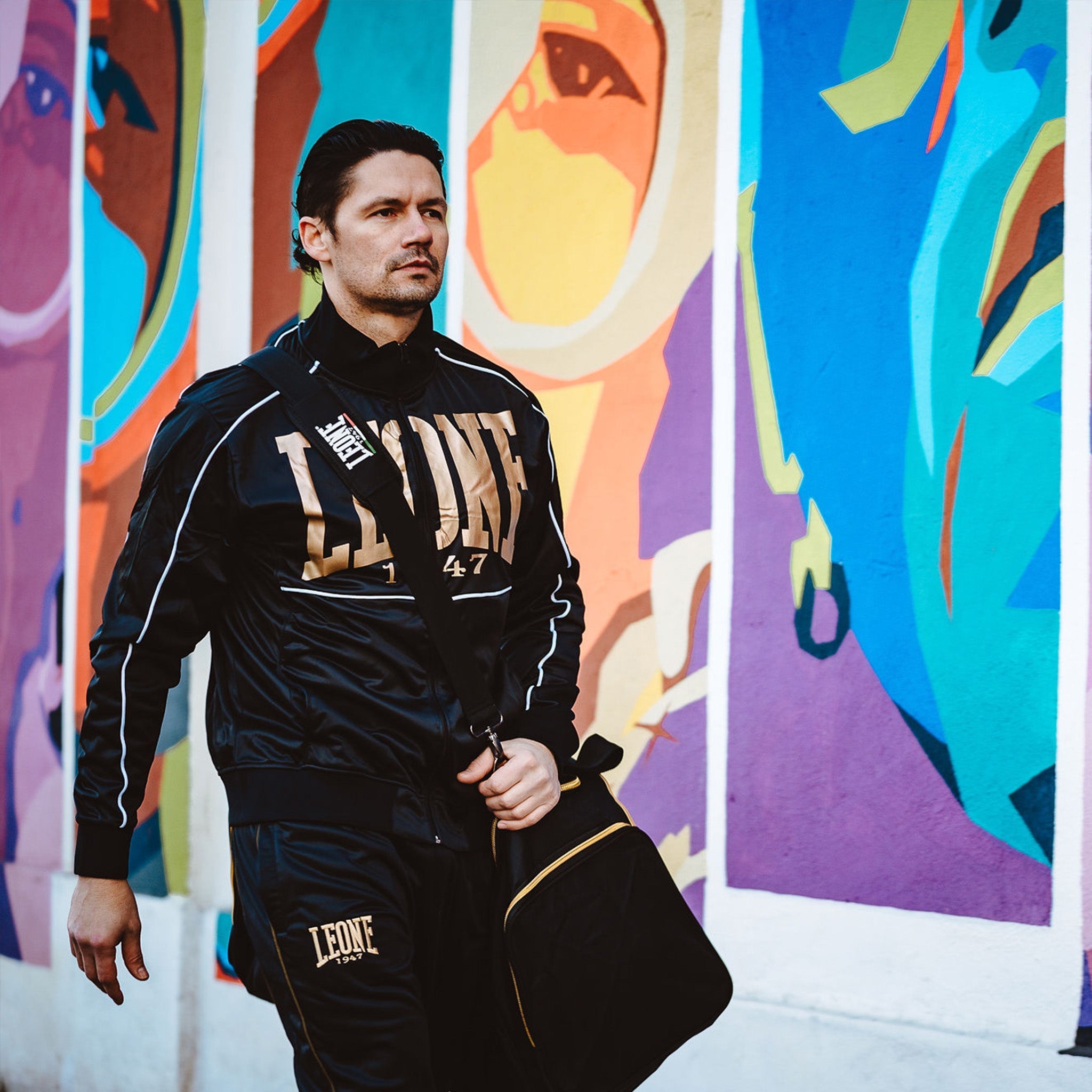 PREMIUM TRACKSUIT