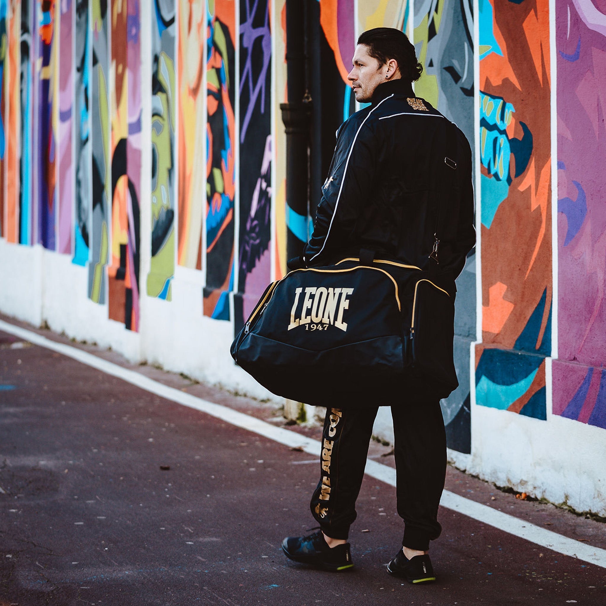 PREMIUM TRACKSUIT