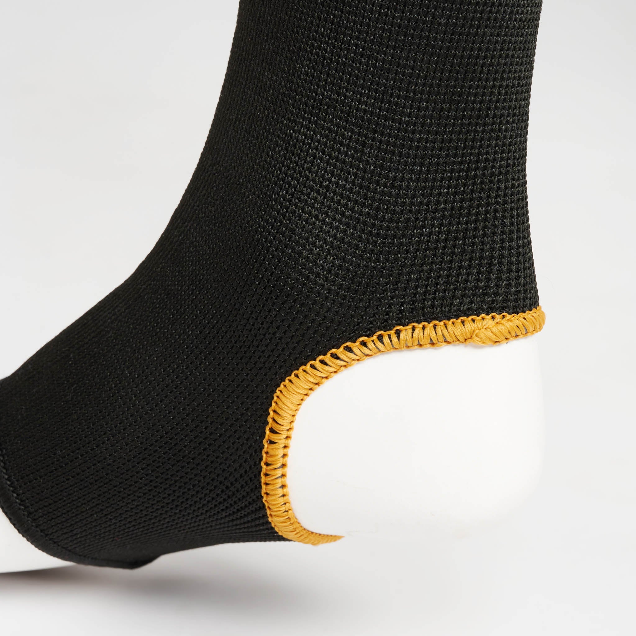 ANKLE GUARDS DNA