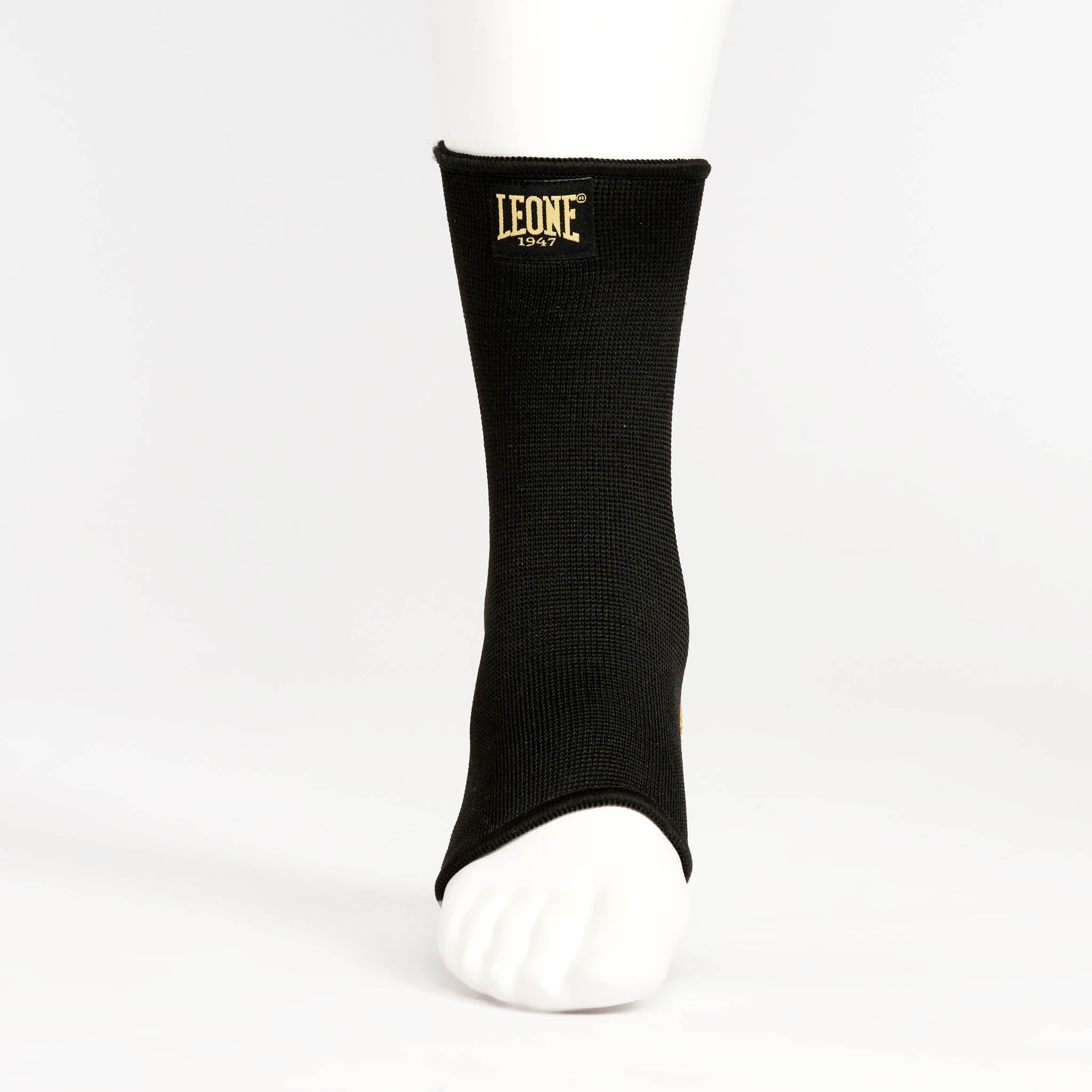 ANKLE GUARDS DNA