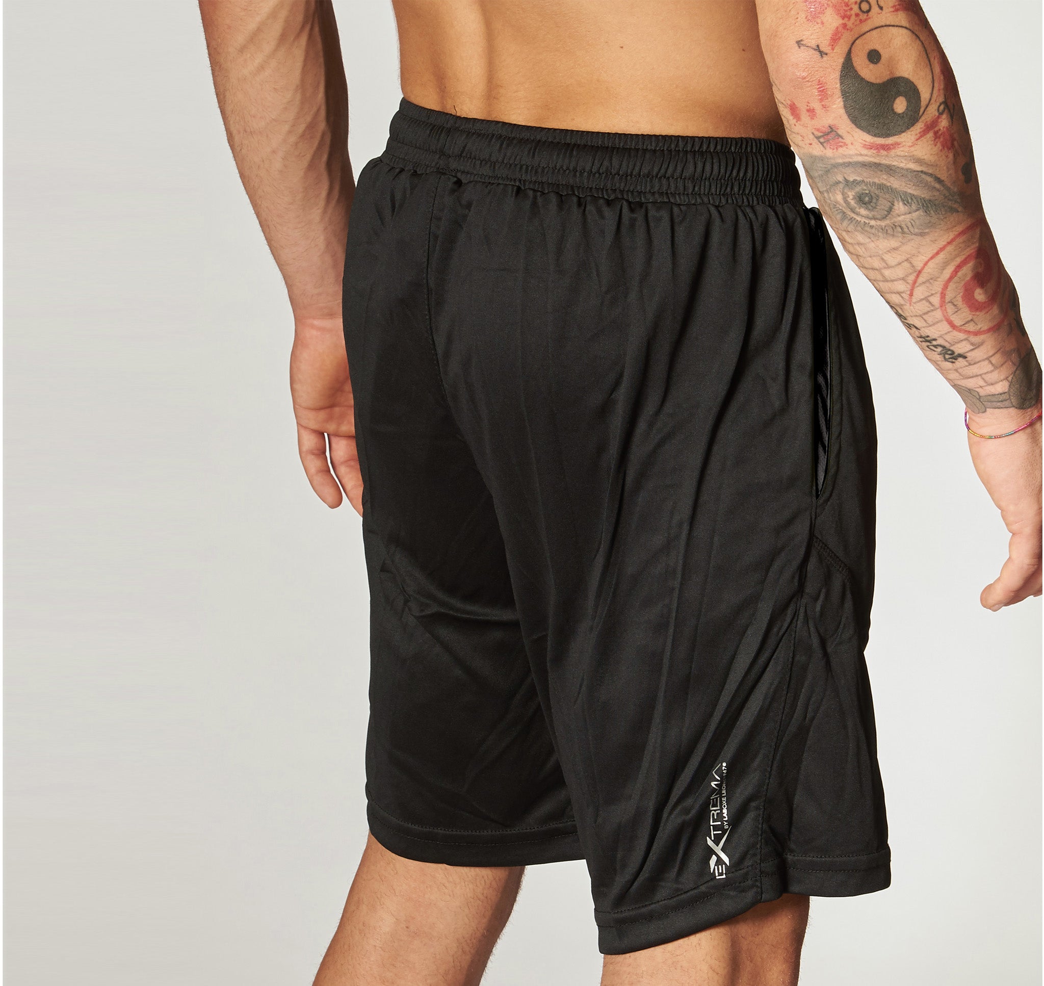 COOL TOUCH LOGO SHORTS