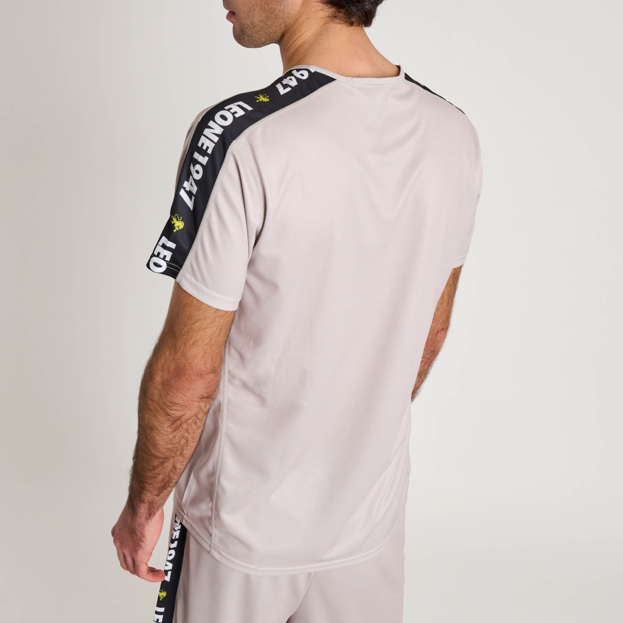 STRIPE 47 T-SHIRT
