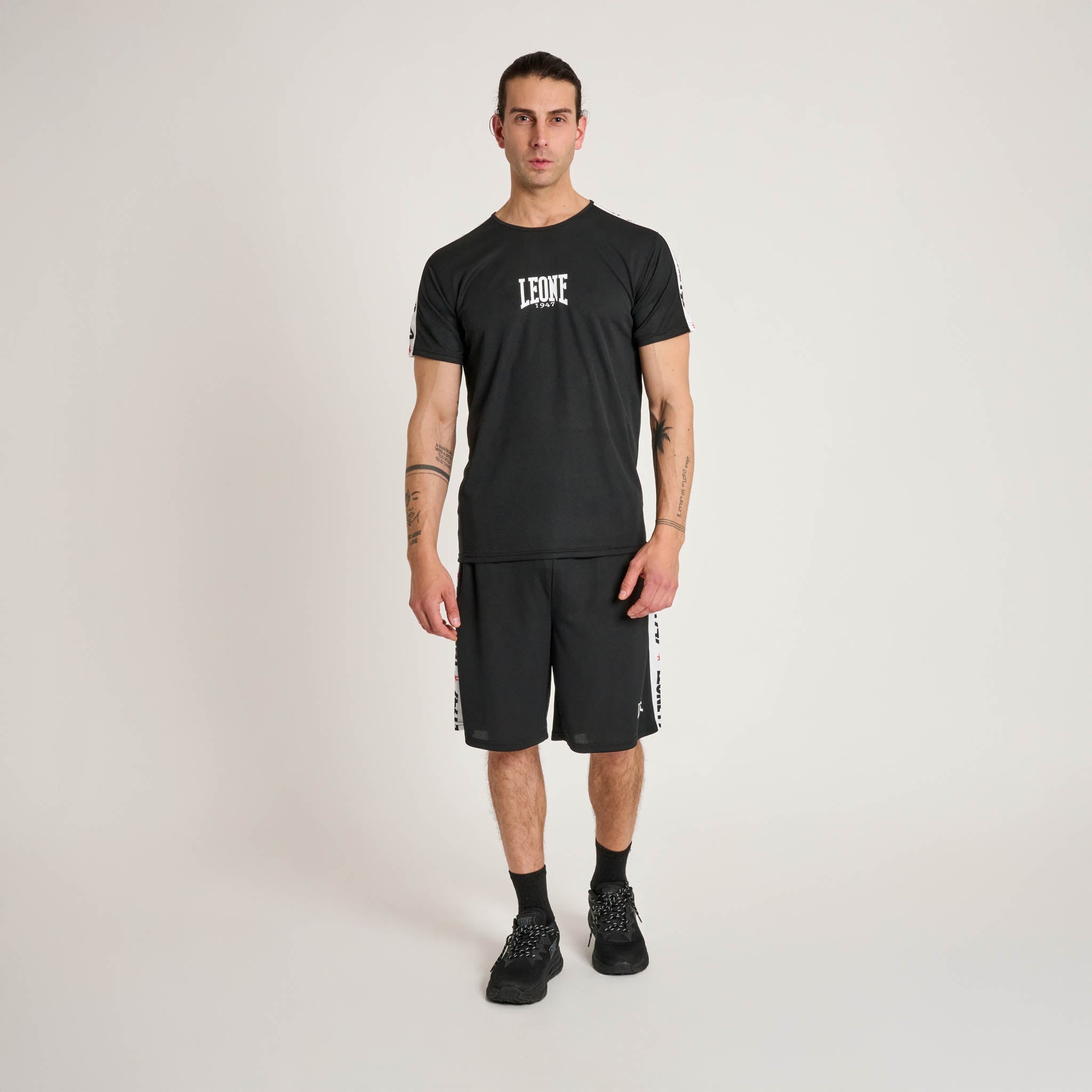 STRIPE 47 SHORTS