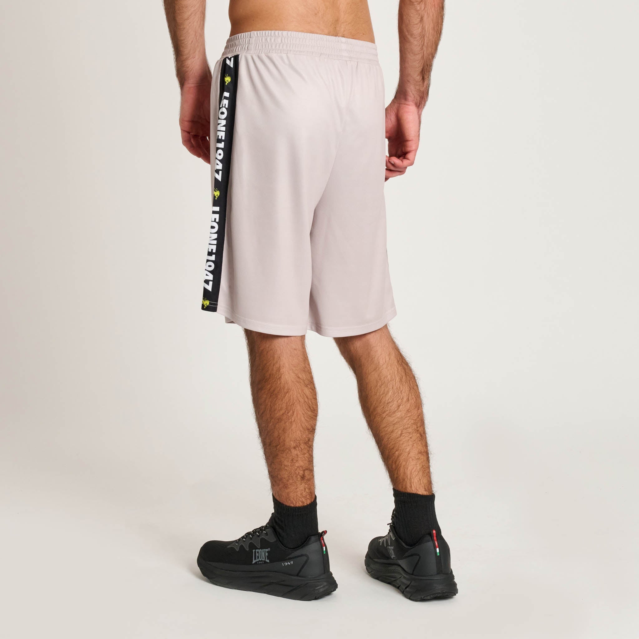STRIPE 47 SHORTS