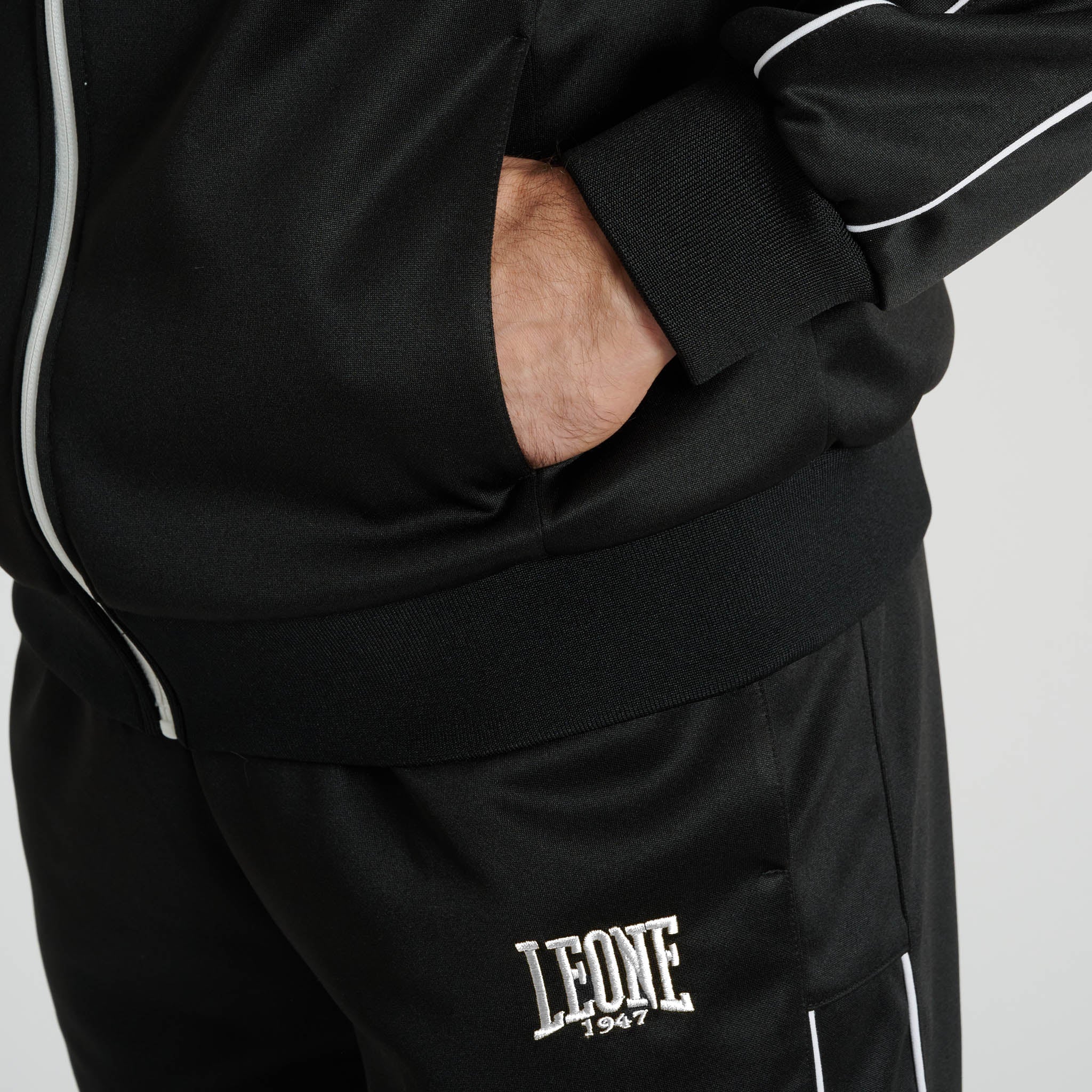 CLASSIC FULL TRACKSUIT