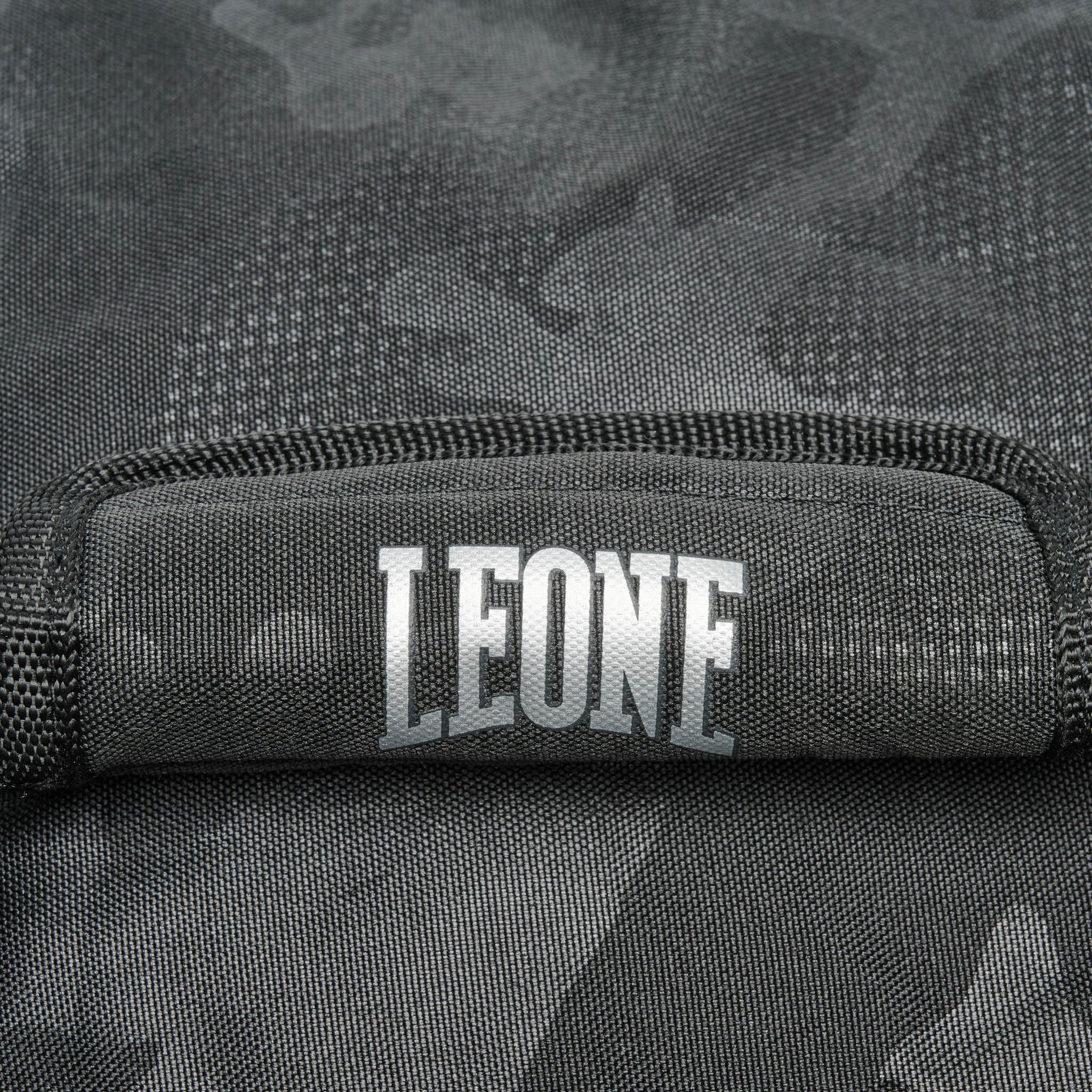 CAMOBLACK DUFFEL BAG