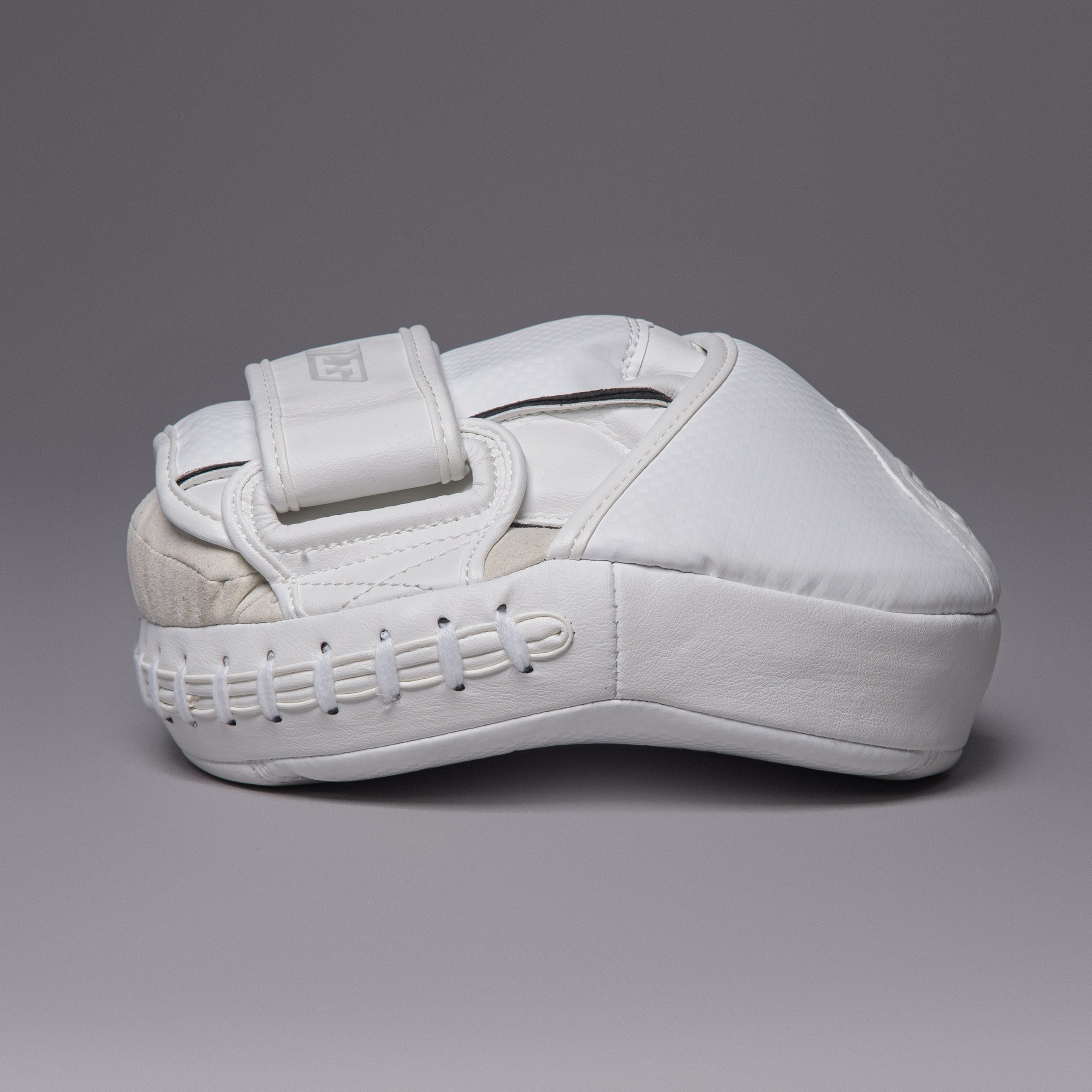 Joyagear Performance CM100 Punching Mitts White/Carbon