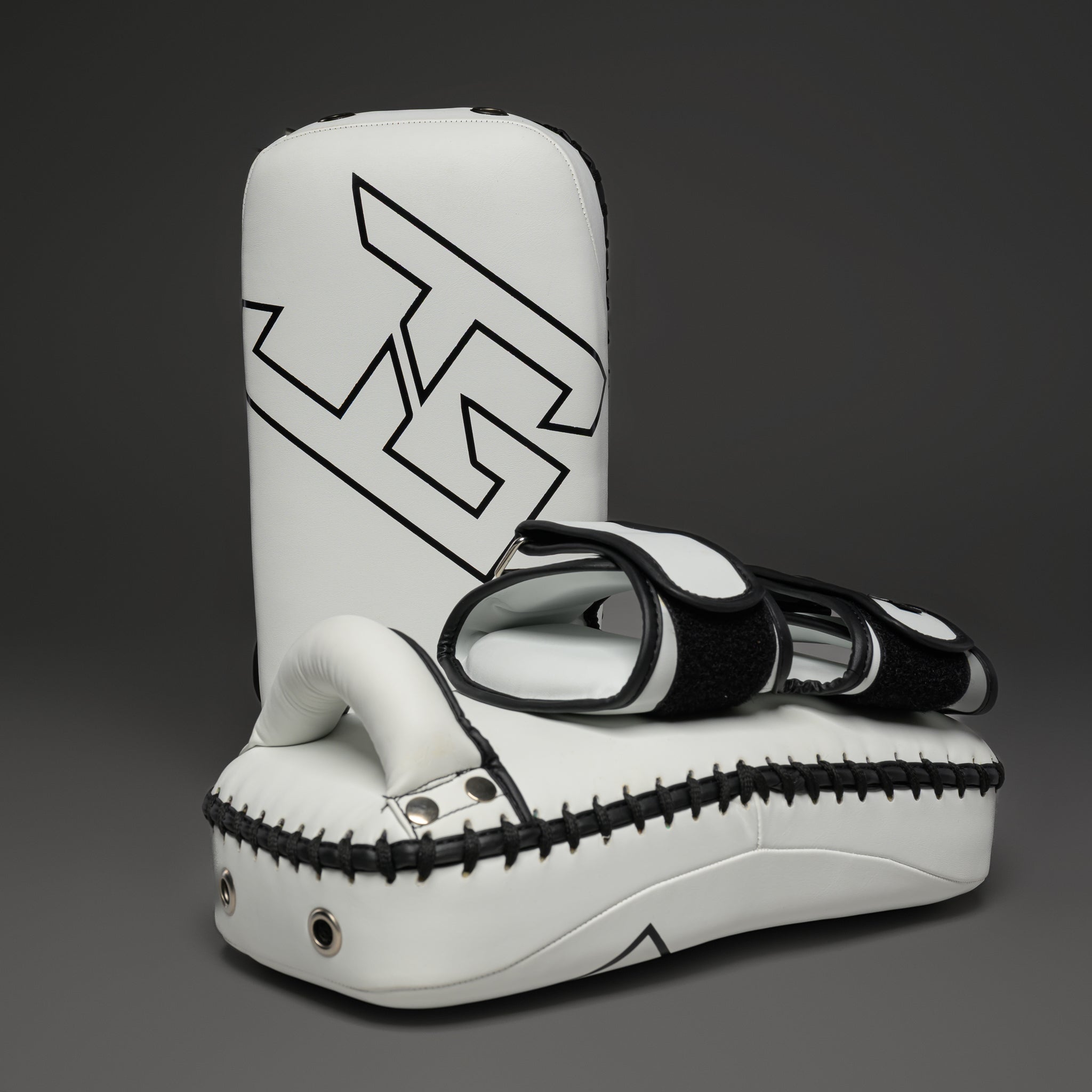 Joyagear Strike Thai Pads Large White