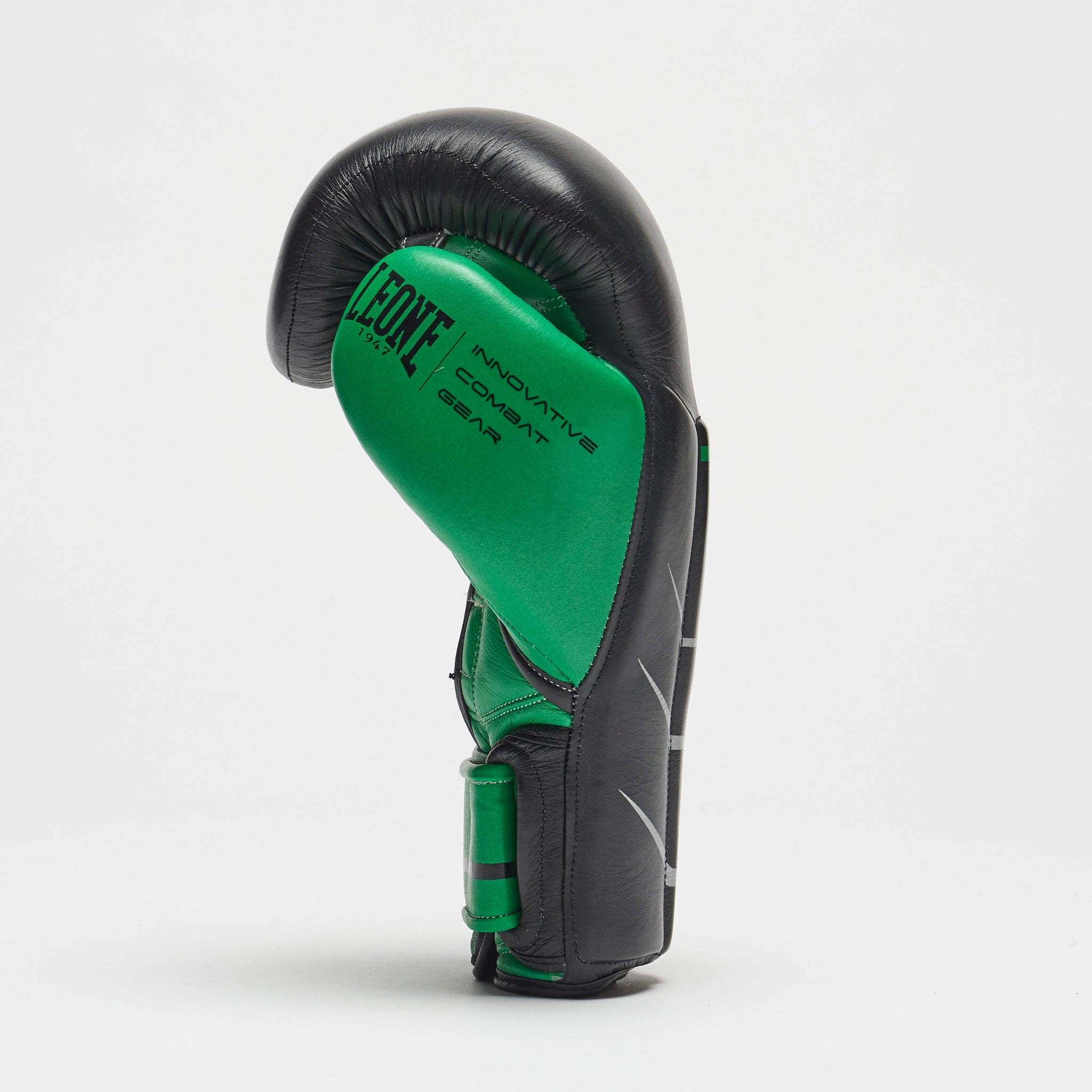 REVO PERFORMANCE BOXING GLOVES