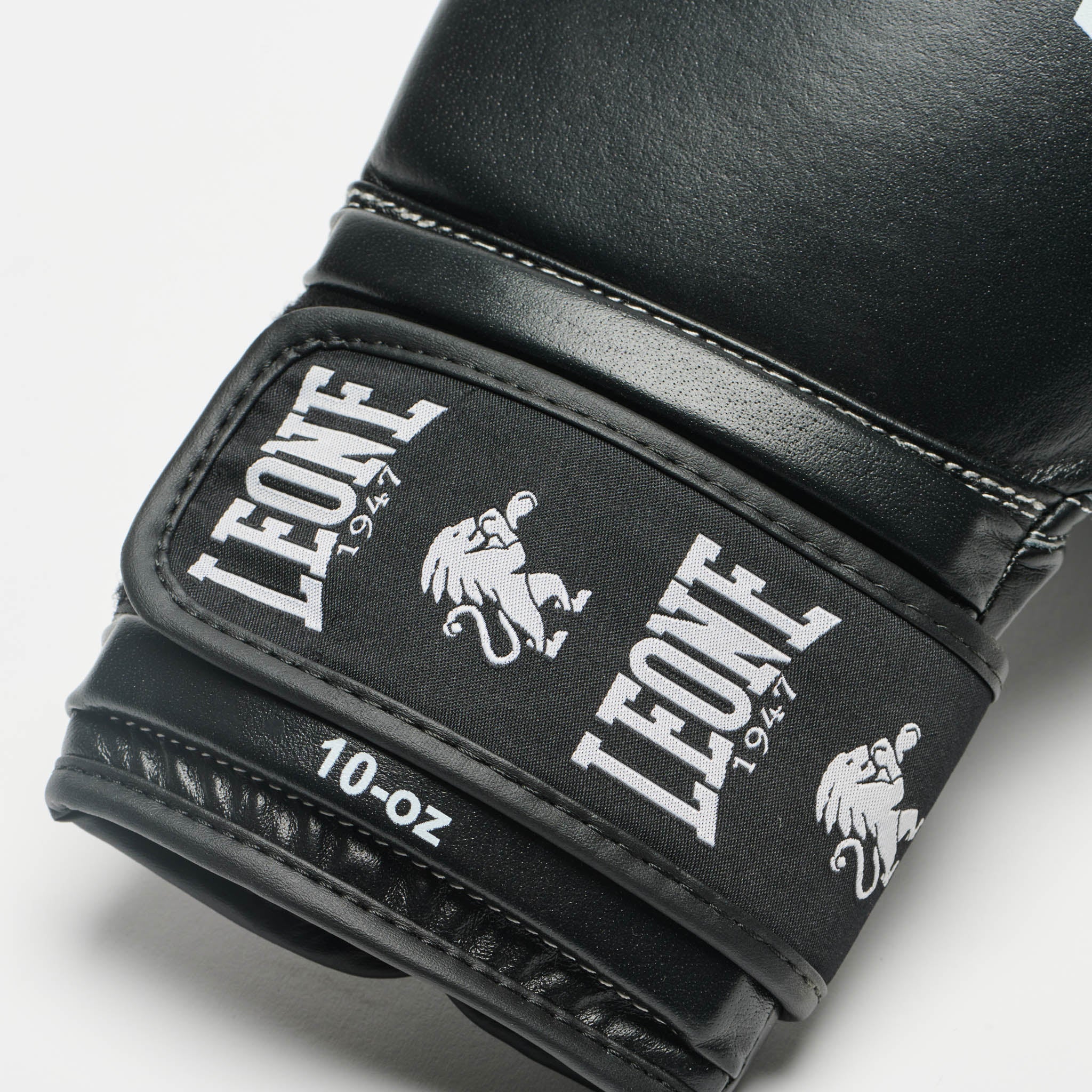 AMBASSADOR BOXING GLOVES