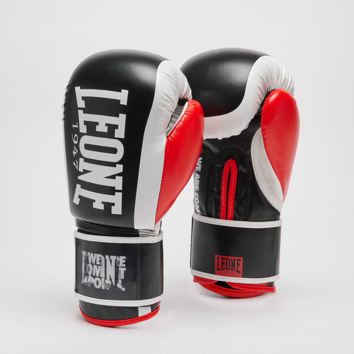 LOGO WACS BOXING GLOVES
