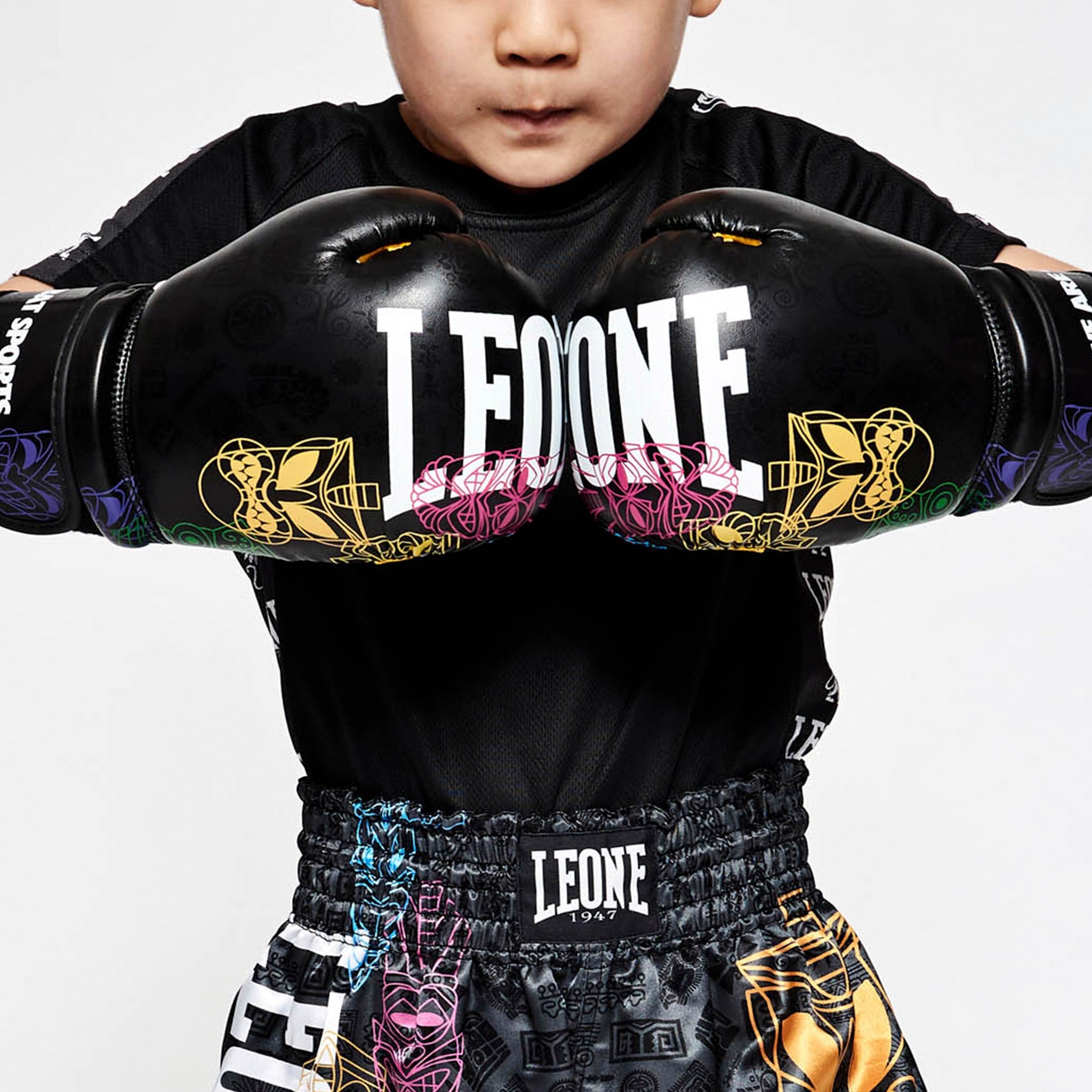 TOTEM BOXING GLOVES