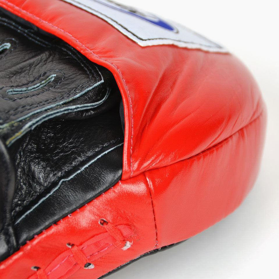 Boxpratzen Fairtex Ultimative Konturierte FMV9 Schwarz-Rot