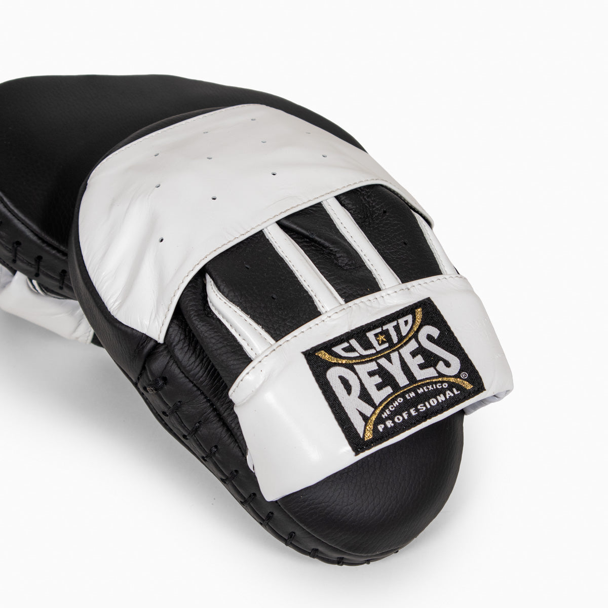 Boxpratzen Cleto Reyes Kurven