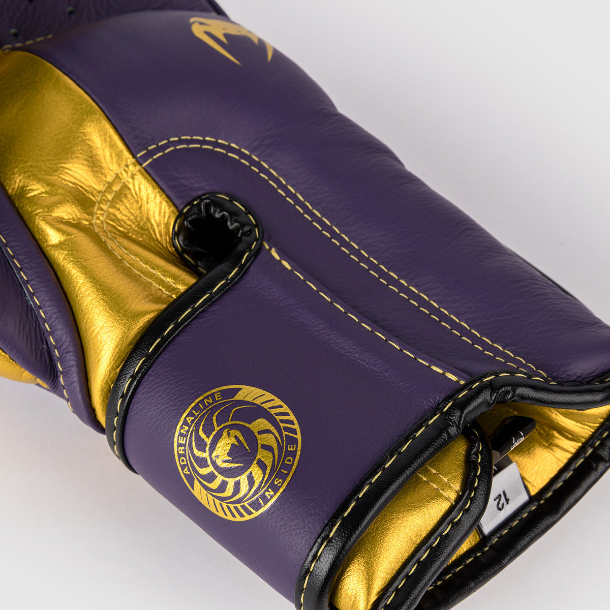Venum Giant 3.0 Special Edition Lila-Gold