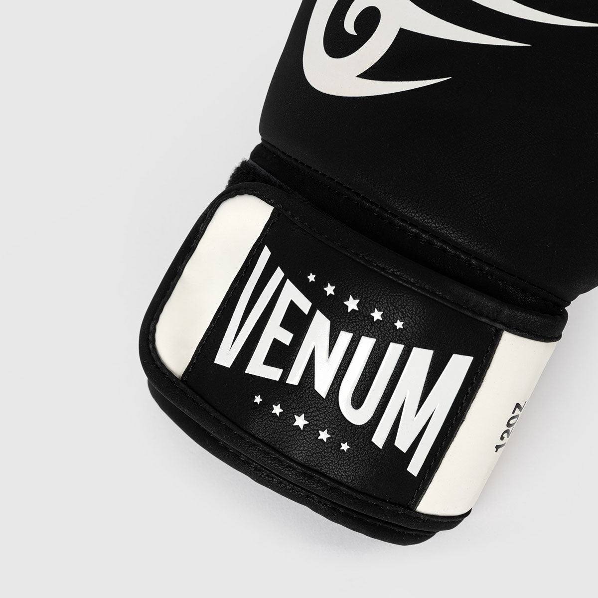 Venum Mike Tyson Replica