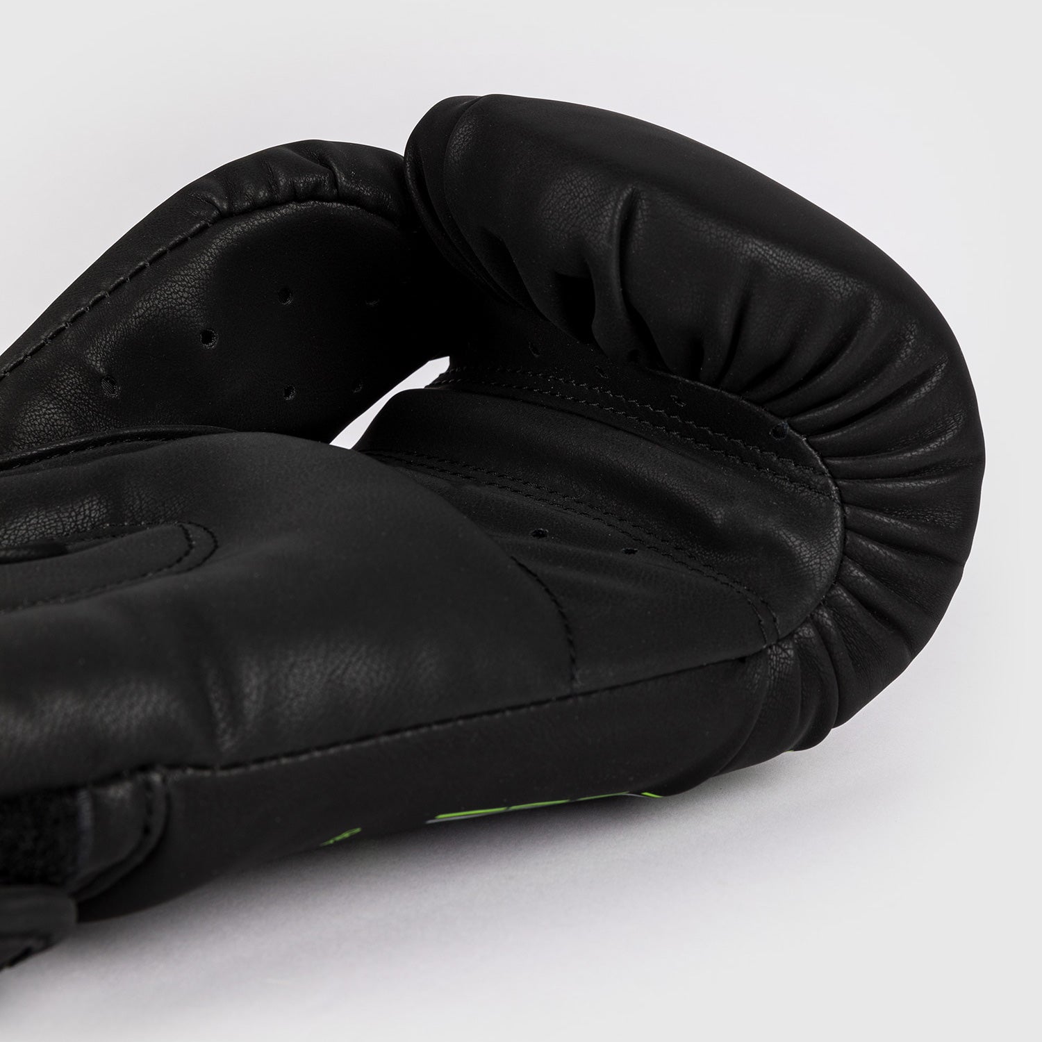 Venum Training Camp 4.0