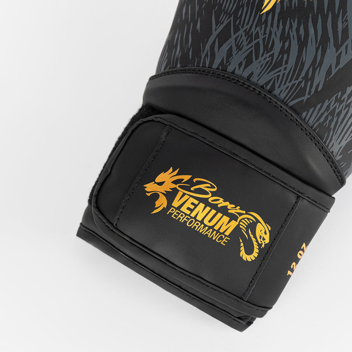 Venum x Chimaev Wild Borz Boxhandschuhe Schwarz