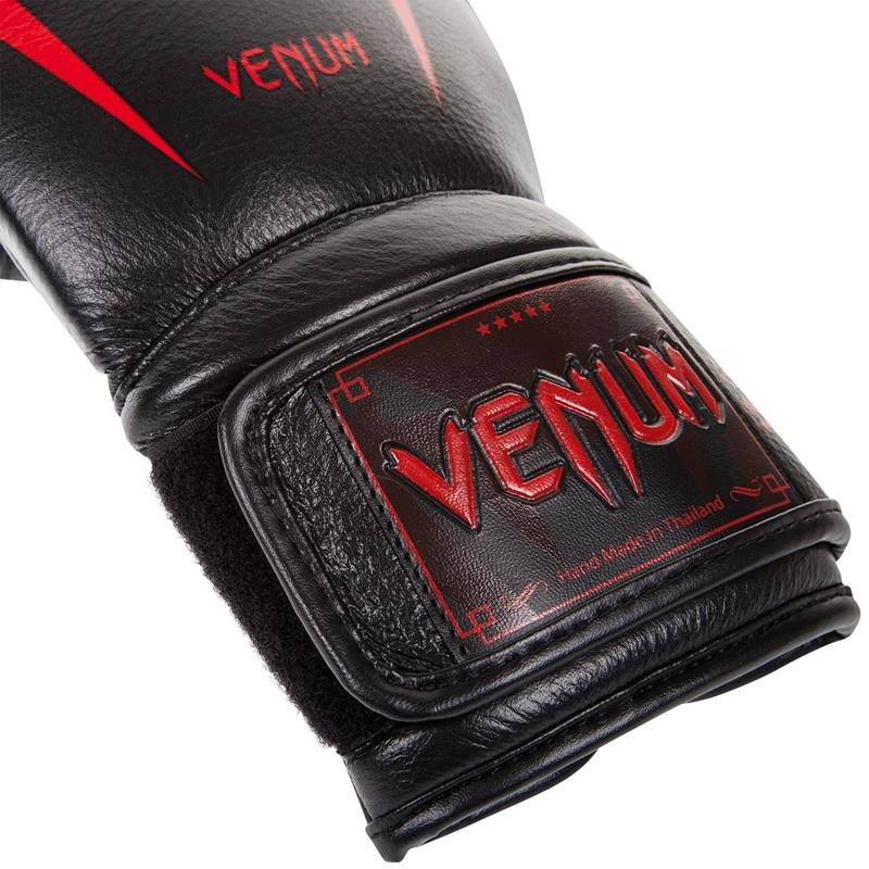 Boxhandschuhe Boxen Venum Giant 3.0 Schwarz-Rot
