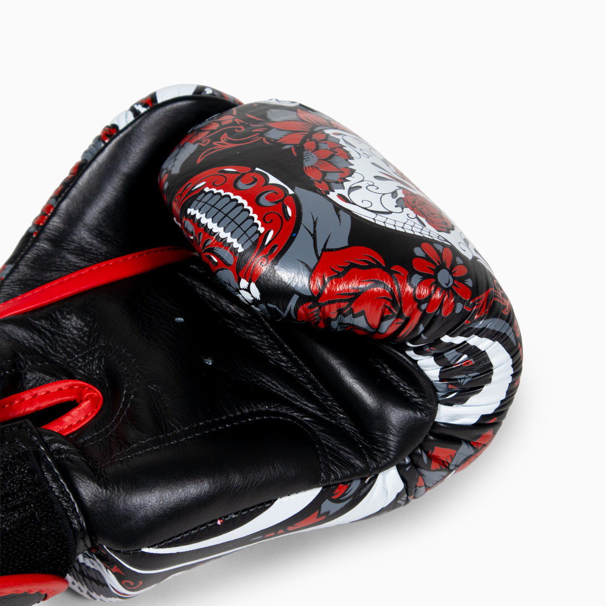 Twins Special Muay-Thai-Handschuhe FBGVL3 Skull Rot