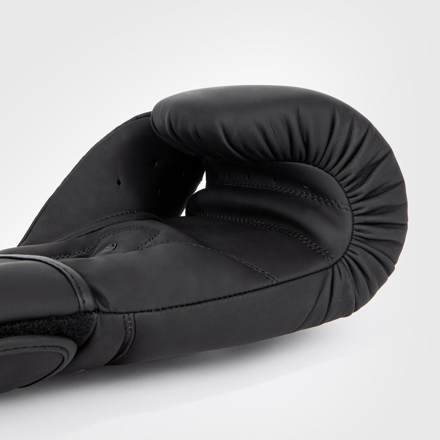 Venum Contender 1.5
