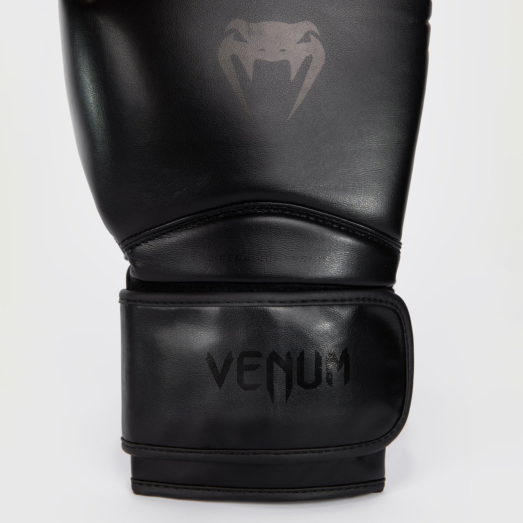 Venum Contender 1.5