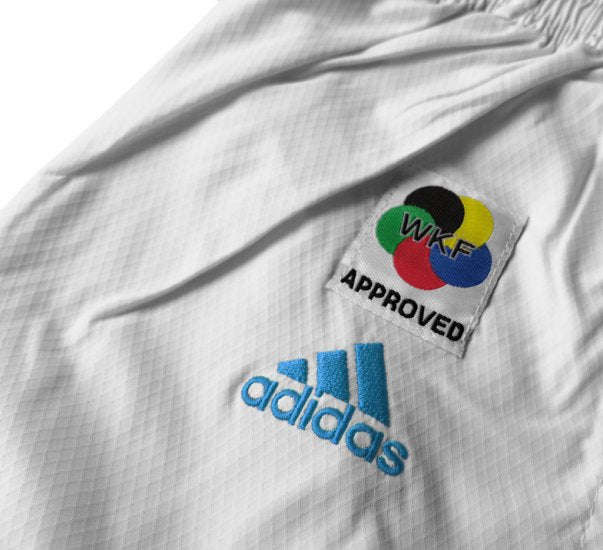 Karateanzug Adidas Kumite Adilight Primegreen WKF Blaue Streifen