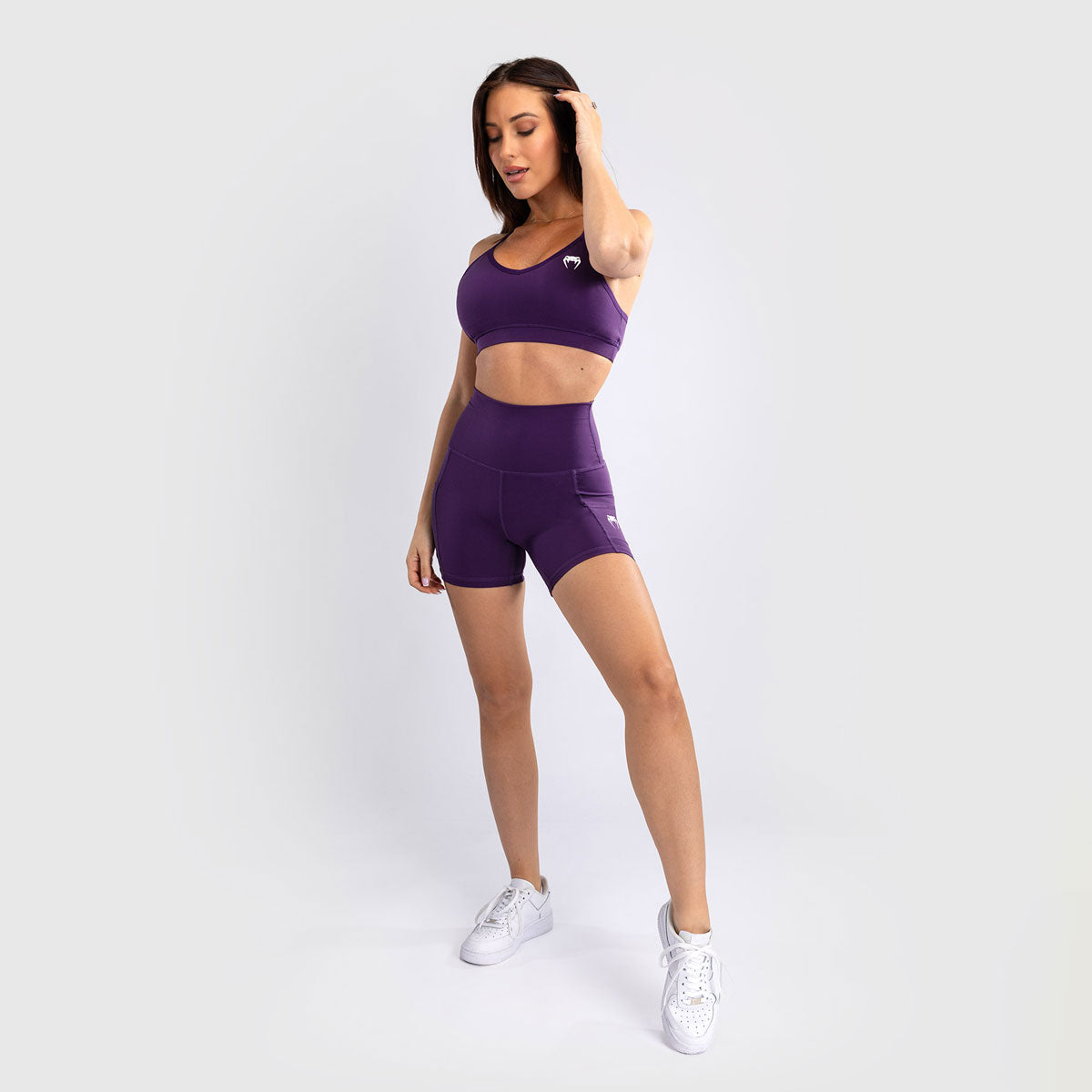 Kurze Leggings Frau Venum Essential Lila