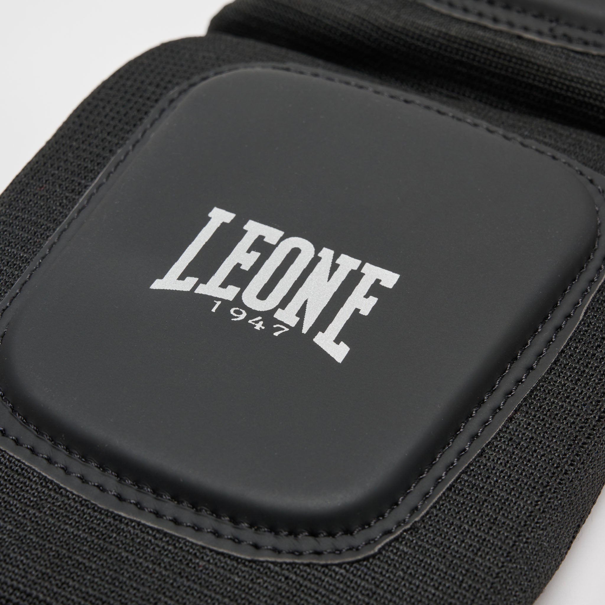 BLACK EDITION SHINGUARDS