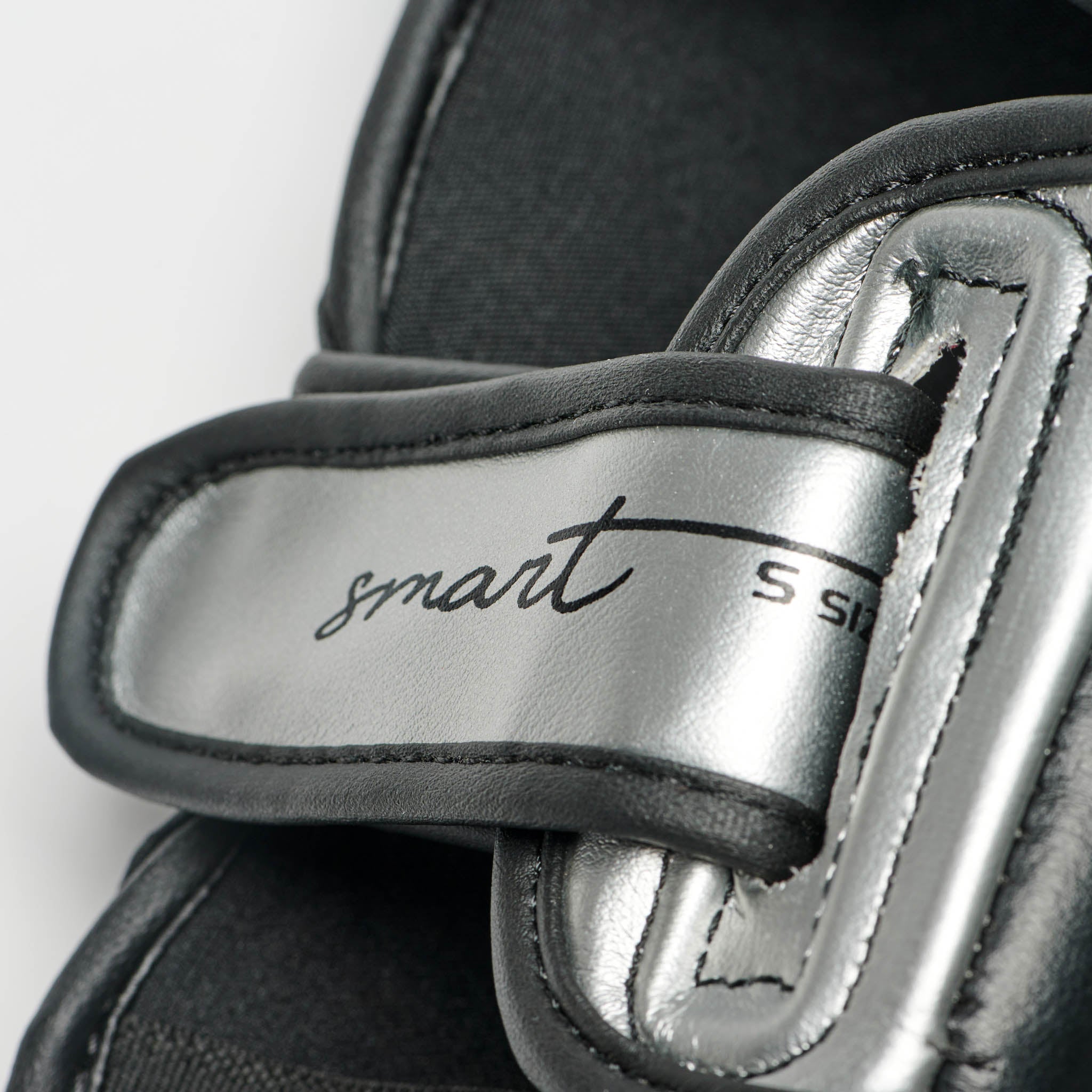 JR SMART SHINGUARDS