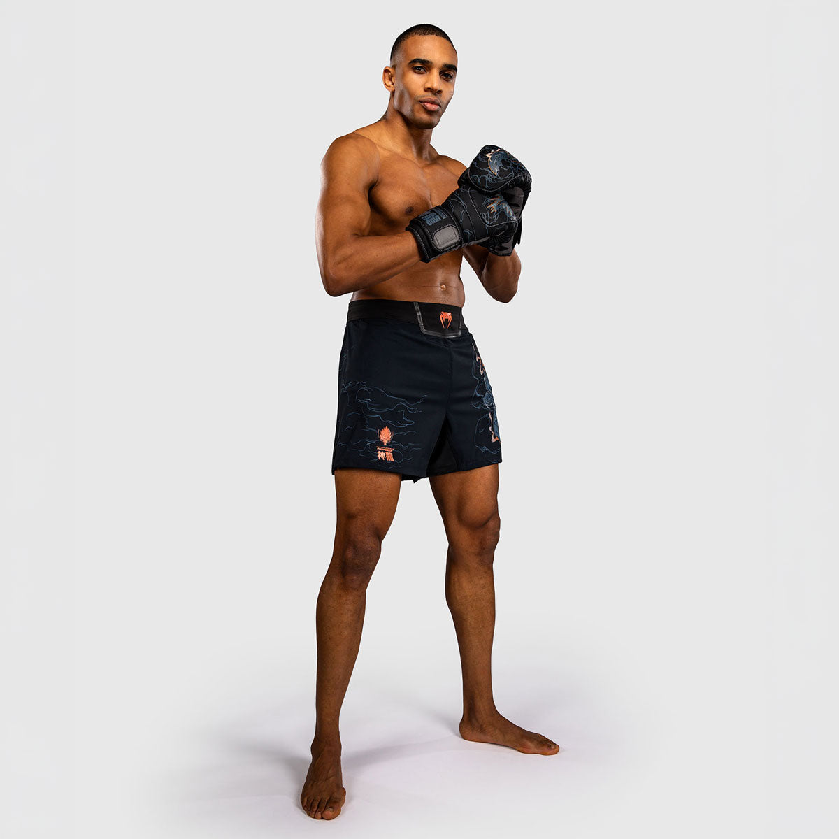 Venum Thunder Dragon MMA-Shorts Schwarz