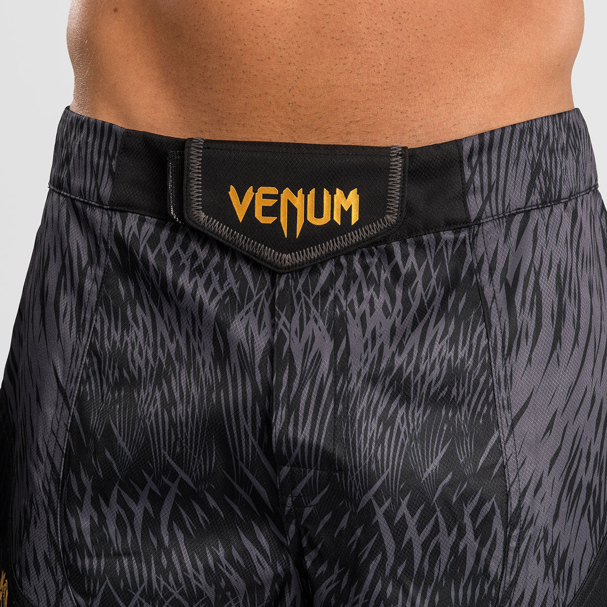 Venum x Chimaev Wild Borz MMA-Shorts Schwarz