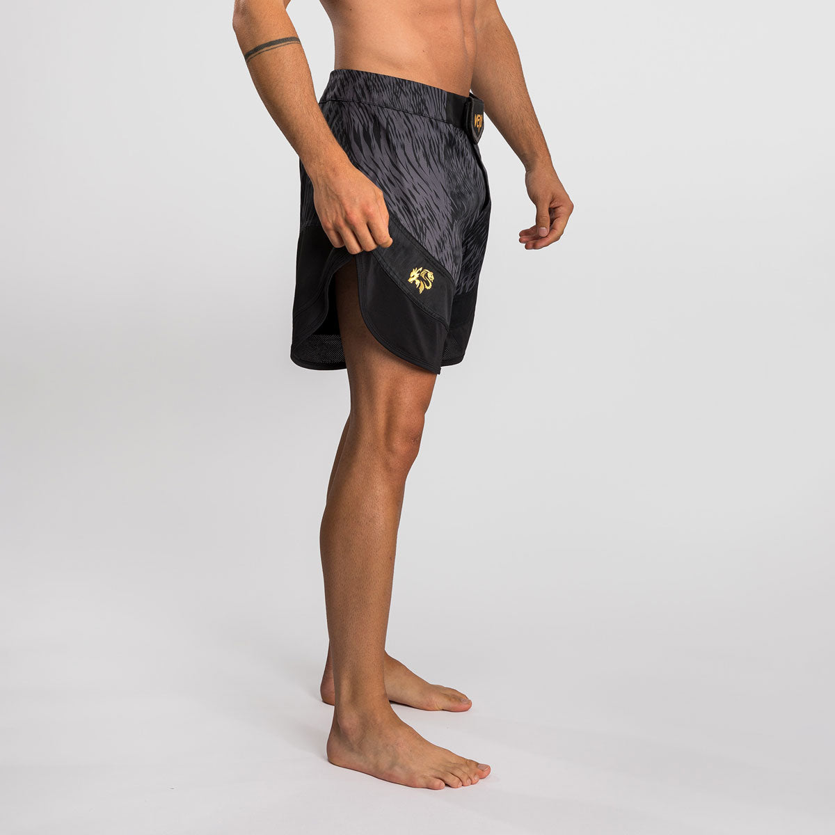 Venum x Chimaev Wild Borz MMA-Shorts Schwarz