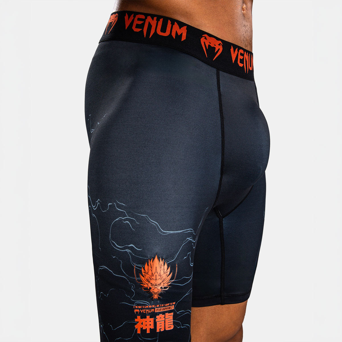Venum Thunder Dragon Kompressionsshorts Schwarz