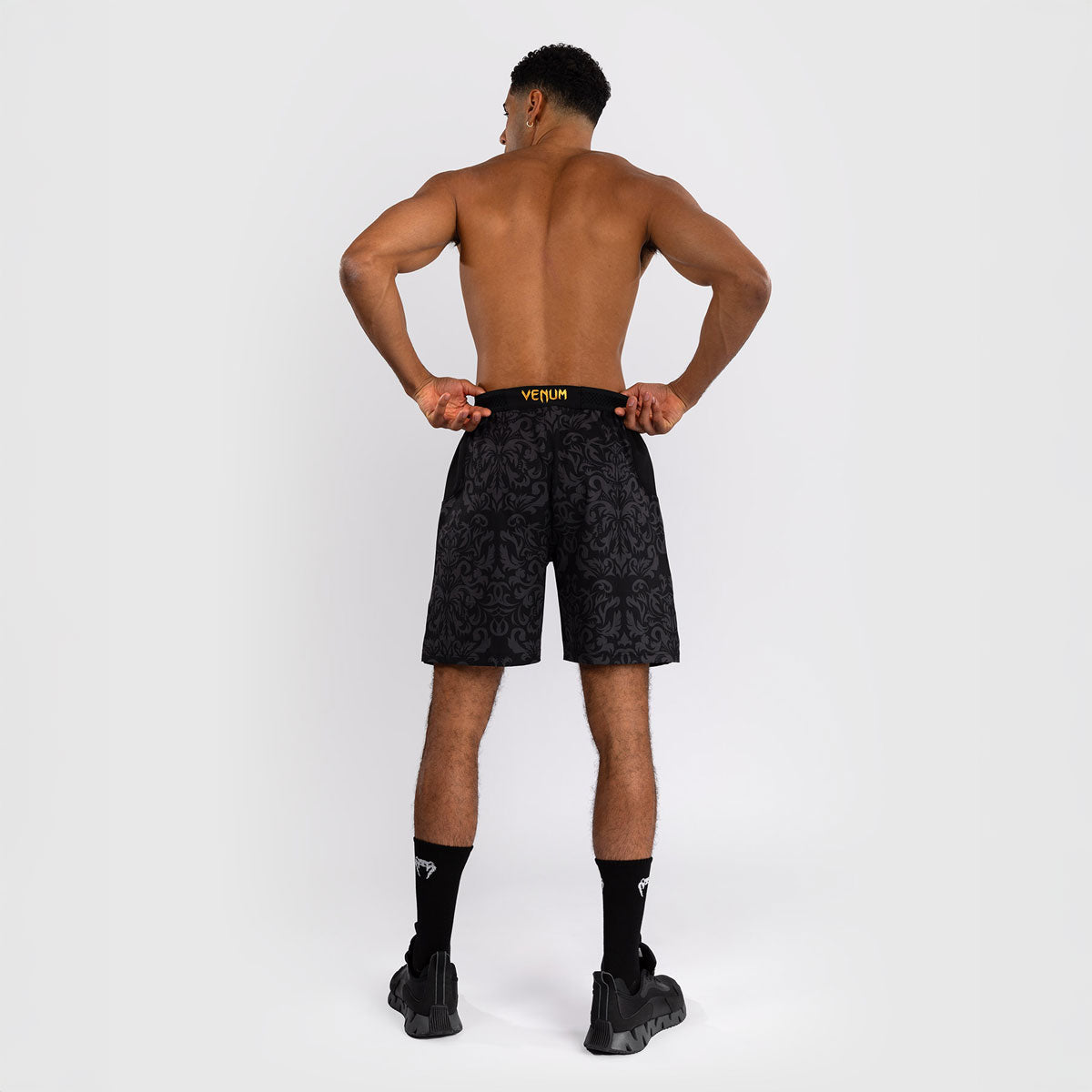 Trainingshorts Venum x Ilia Topuria Unmatched