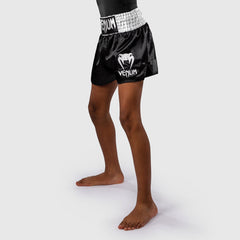 Venum Classic Kick-Thai-Shorts Schwarz-Weiß