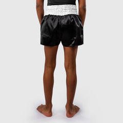 Venum Classic Kick-Thai-Shorts Schwarz-Weiß