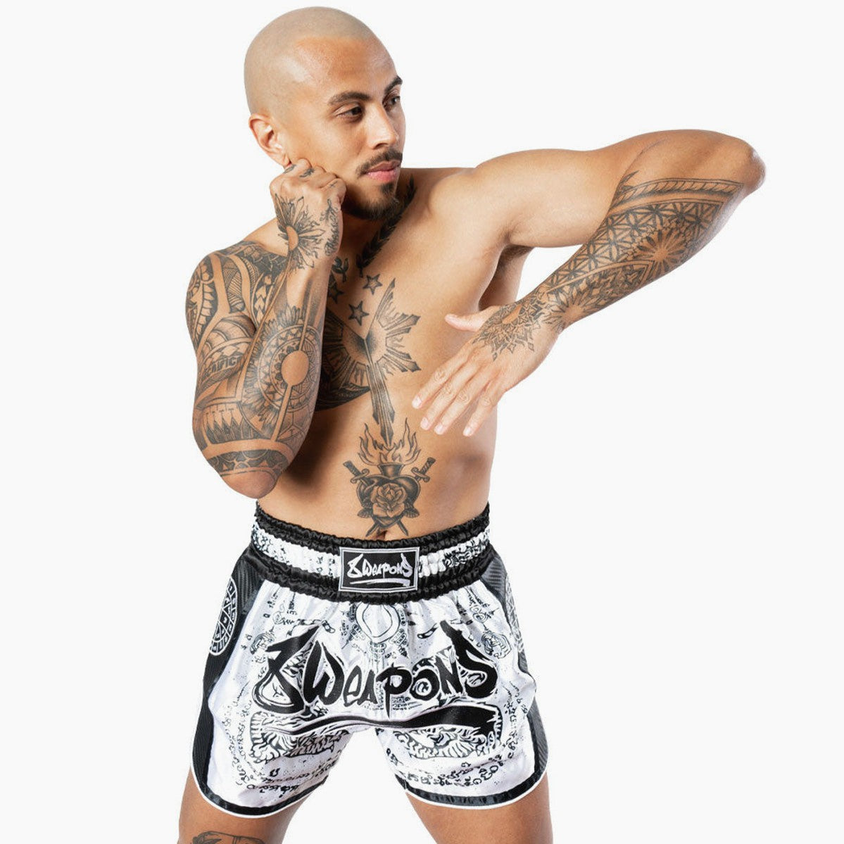 Kick-Thai Shorts 8 Weapons Carbon Sak Yant Tigers