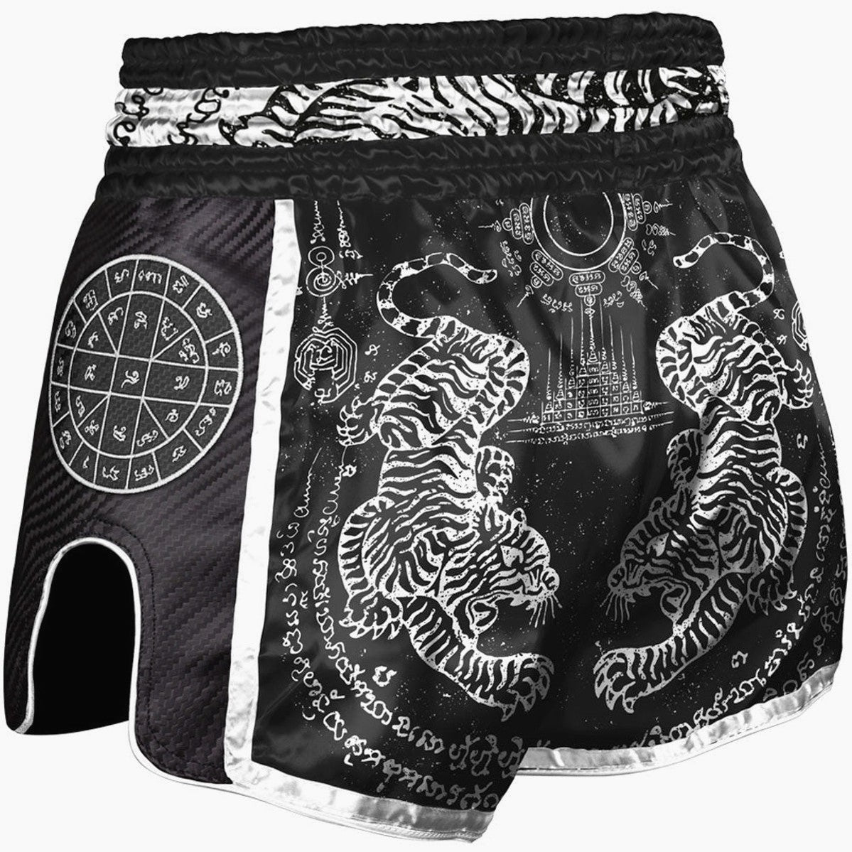 Kick-Thai Shorts 8 Weapons Carbon Sak Yant Tigers