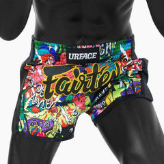 Fairtex Kick-Thai Shorts X Oberfläche