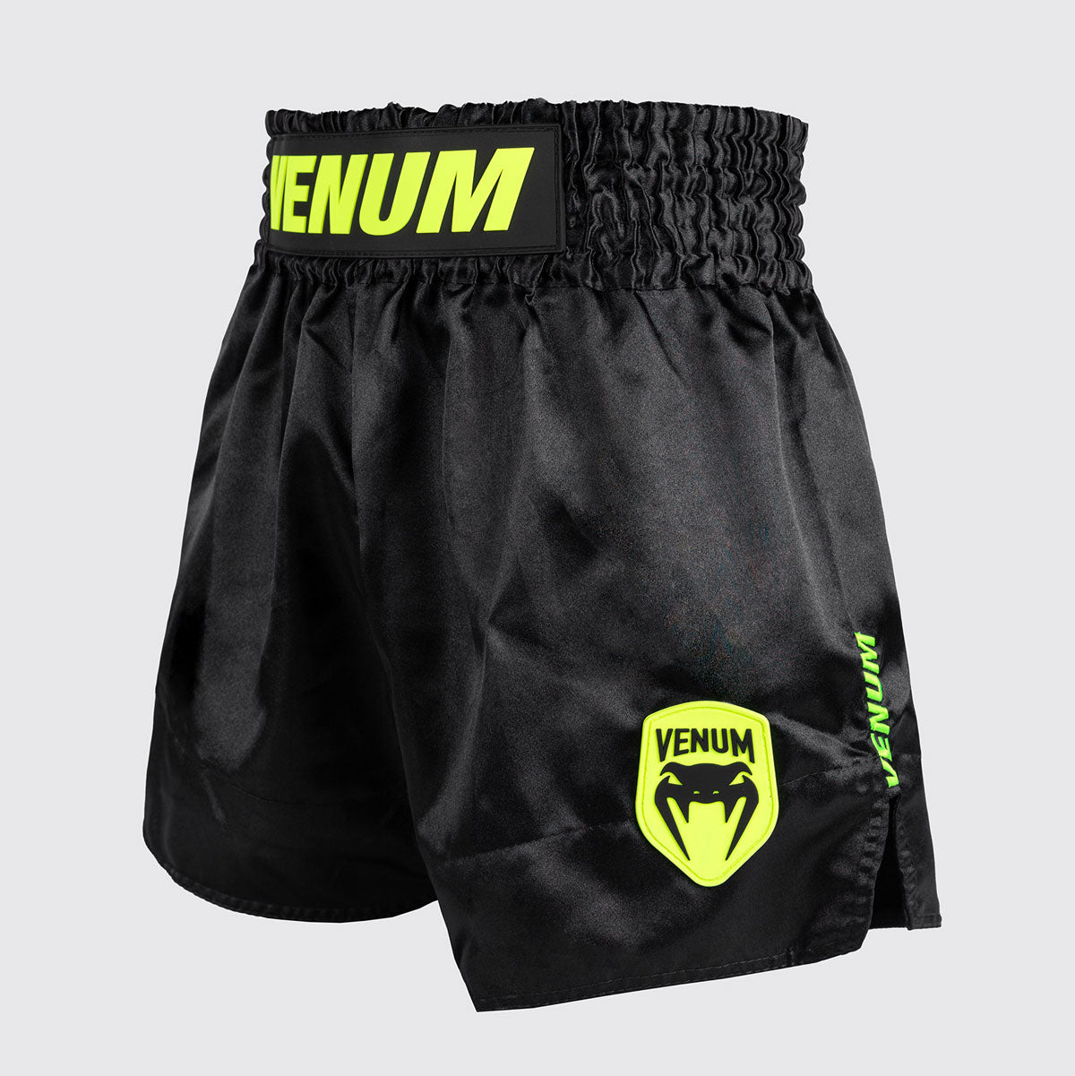 Venum Classic Evo Kick-Thai-Shorts Schwarz-Neon-Gelb